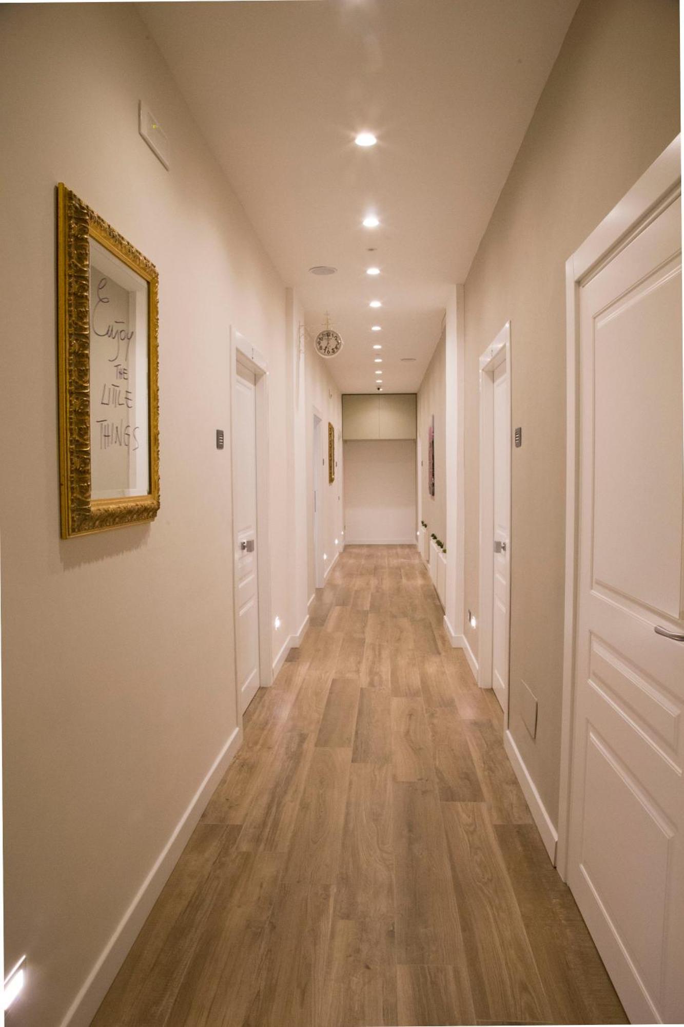 Rooms Garibaldi เนเปิลส์ ภายนอก รูปภาพ